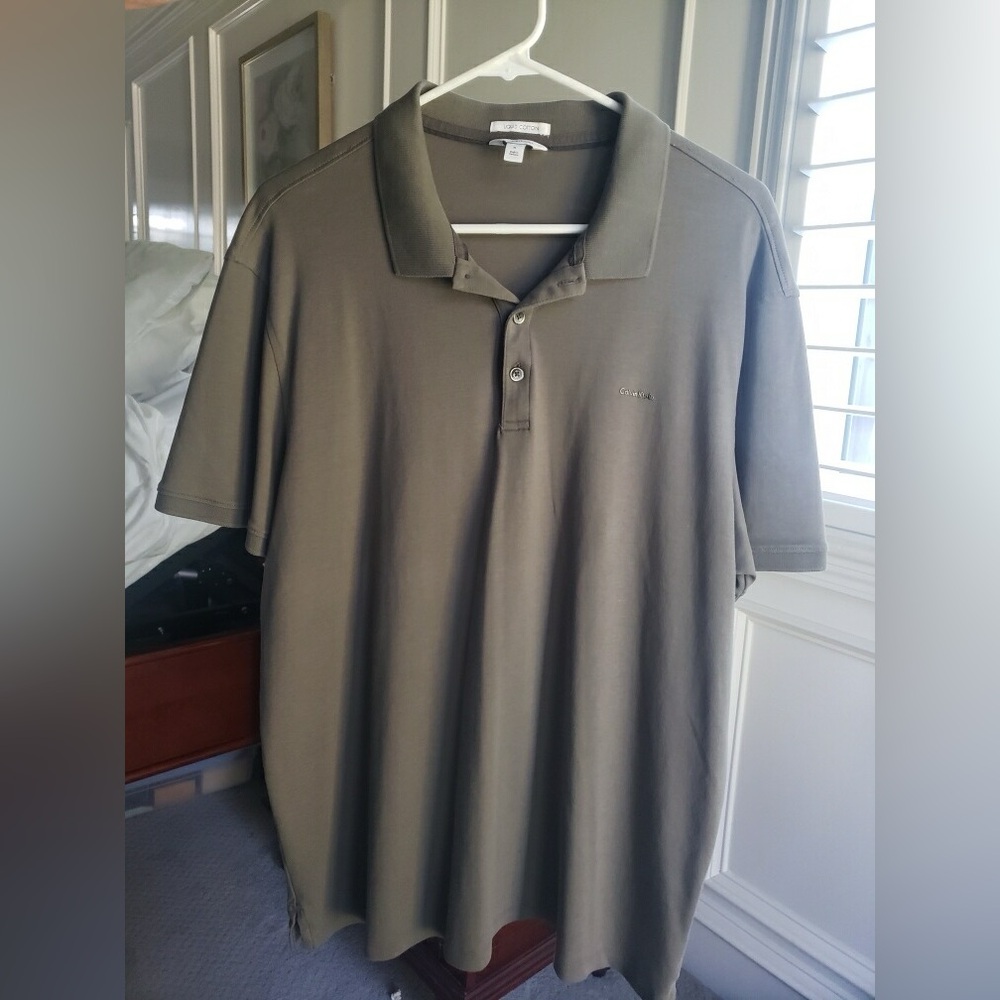 Calvin Klein Polo - Picture 3 of 3